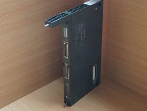 Siemens Simatic S7 400 Expansion PLC Module  6DD16070CA0