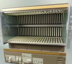 Siemens Simadyn 6DD16820AB1  Digital Control Systerm Subrack SR1 24PS