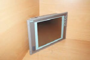 SIEMENS SIMATIC HMI IPC 6AV7885-5AA21-1DA7
