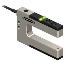 Banner Sensor SLM20B6
