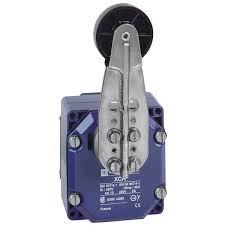 Schneider XCRA15 Sensor Limit Switch Thermoplastic Lever