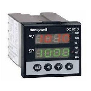 Honeywell Temperature Controller DC1010CR-301000-E