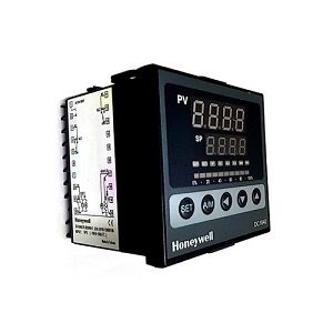 Honeywell Digital Controller DC1040CT-302000E