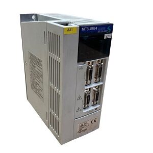Yaskawa MR-J2S-40CP-S212 Servo Motor Drive MRJ2S40CPS212